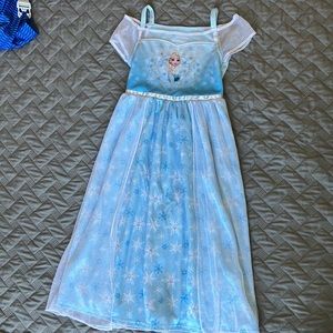 Elsa nightgown